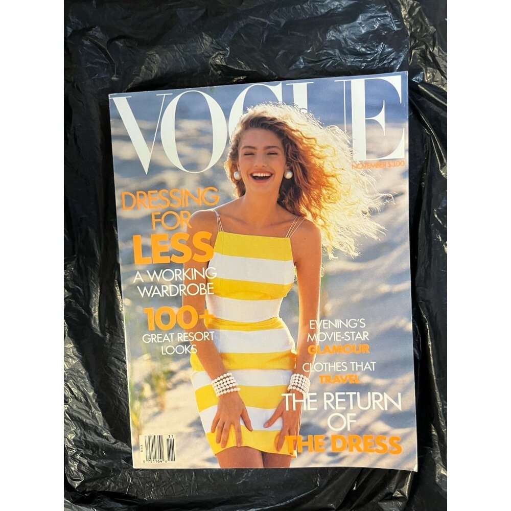 US Vogue  - November 1989 -  - MICHAELA BERCU Cover - DARYL HANNAH